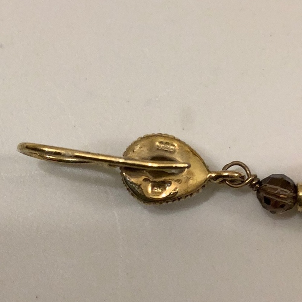 Elegant Gold and Red Drop Earrings - Picture 2 of 4